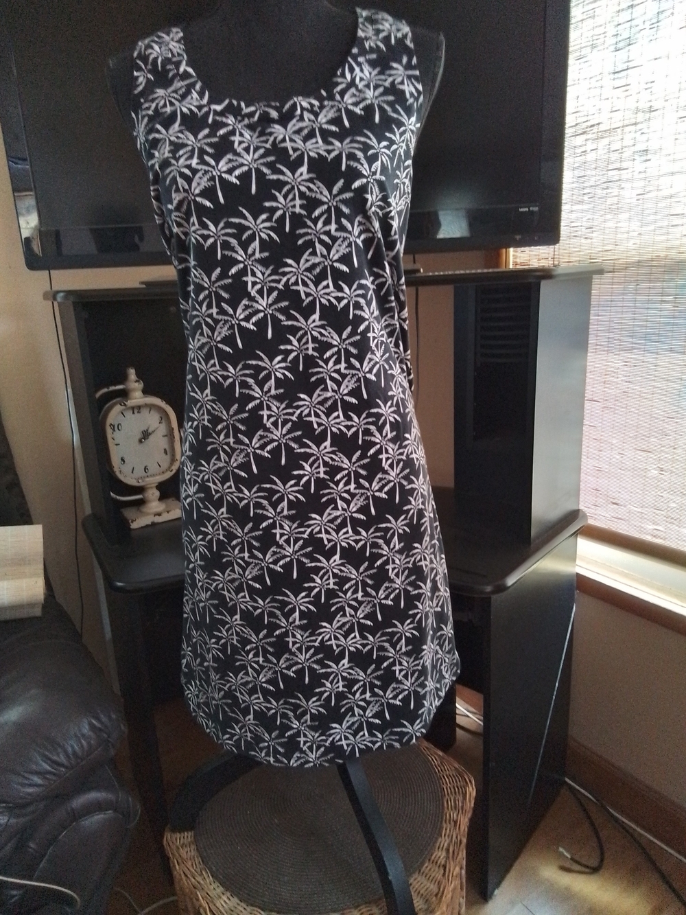 crown & ivy Dark Navy Dress with White Palm Print